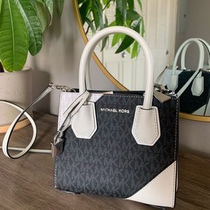 Michael Kors Mini Bag